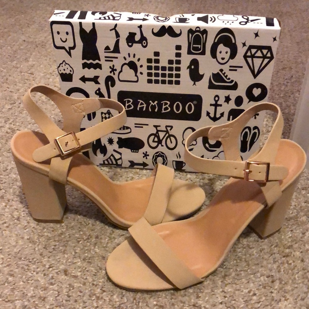 Nude Block heels